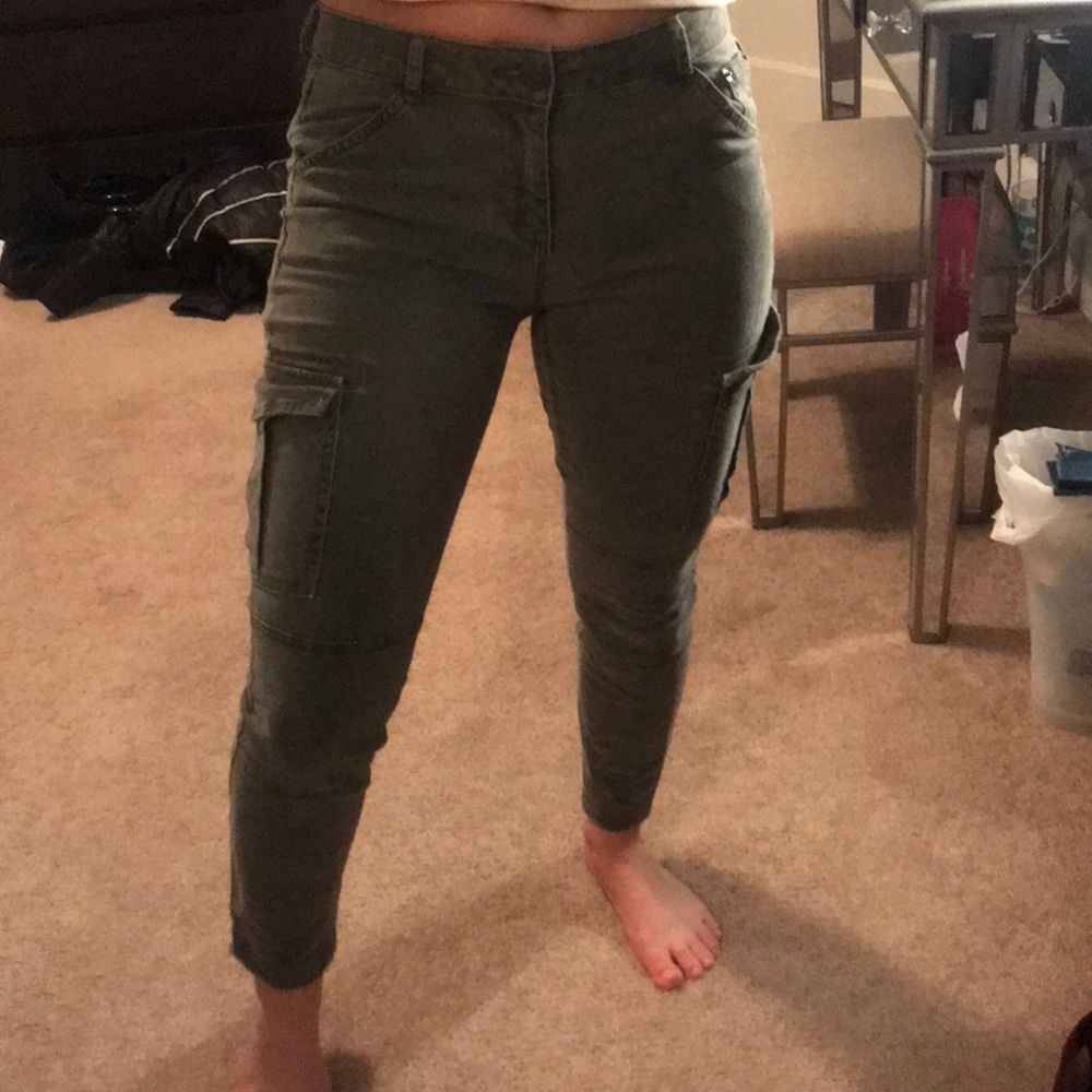Cargo skinny fit pants Army green from garage
